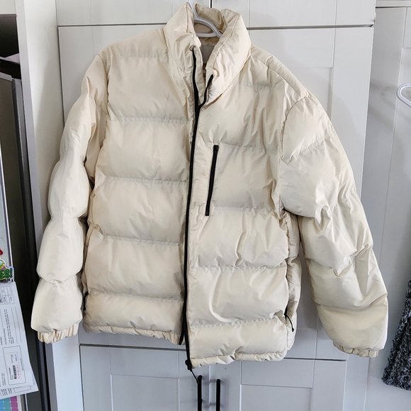 BNWT H&M Winter puffer jacket - Picture 1 of 9